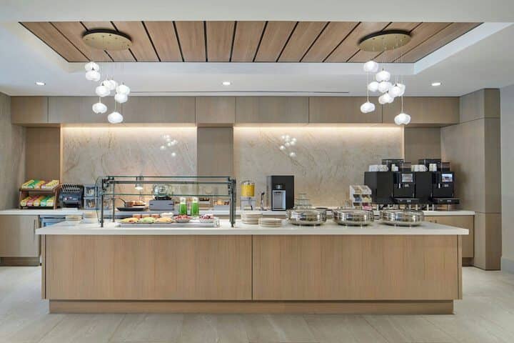 Breakfast/Coffee Service 80 of 103